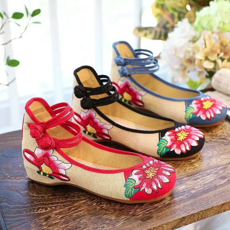 Embroidery Shoes - Scarpe da donna con zeppa in