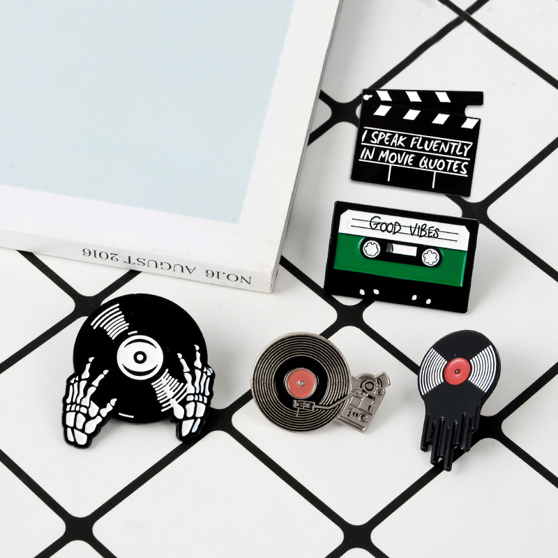 Amanti della musica punk Spill - Embroidery Kiss recensione e prezzo