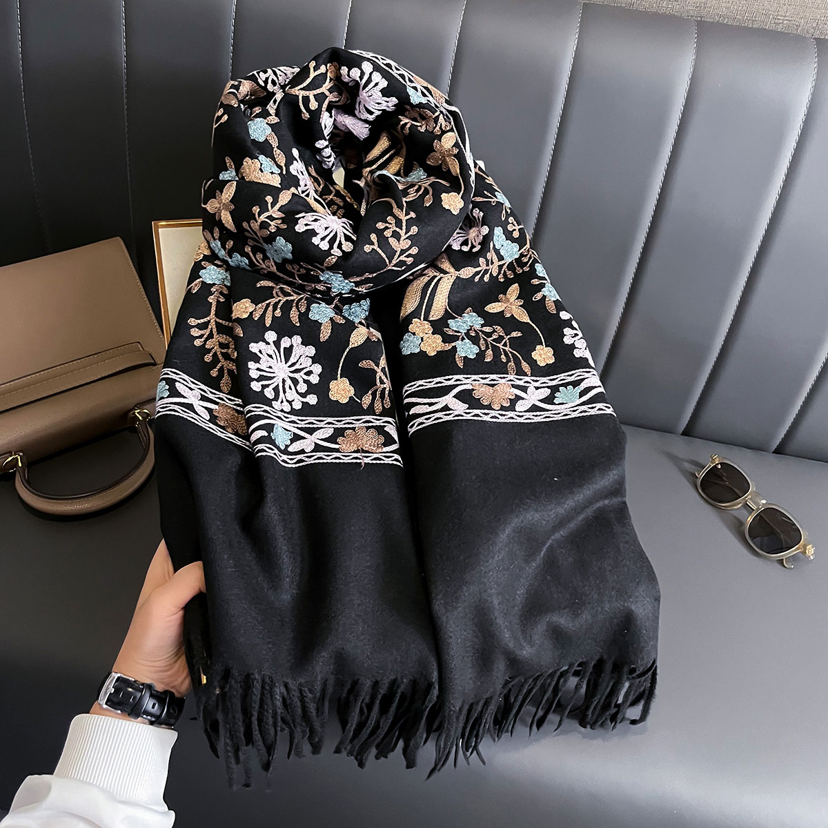 Nuovo Inverno Caldo Sciarpa di - Embroidery Pashmina recensione e prezzo
