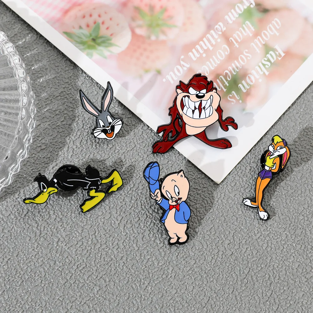 Set di Spille a Forma di Conig - Embroidery Rabbit recensione e prezzo