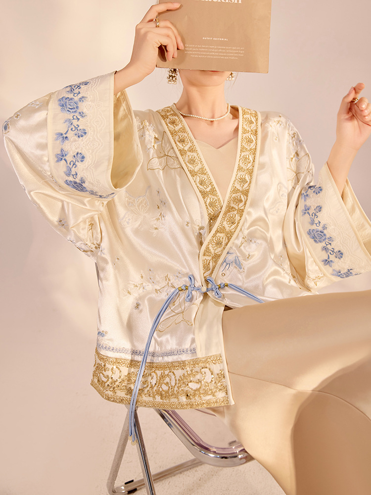 Giacca Larga di Lusso con Rica - Embroidery A recensione e prezzo