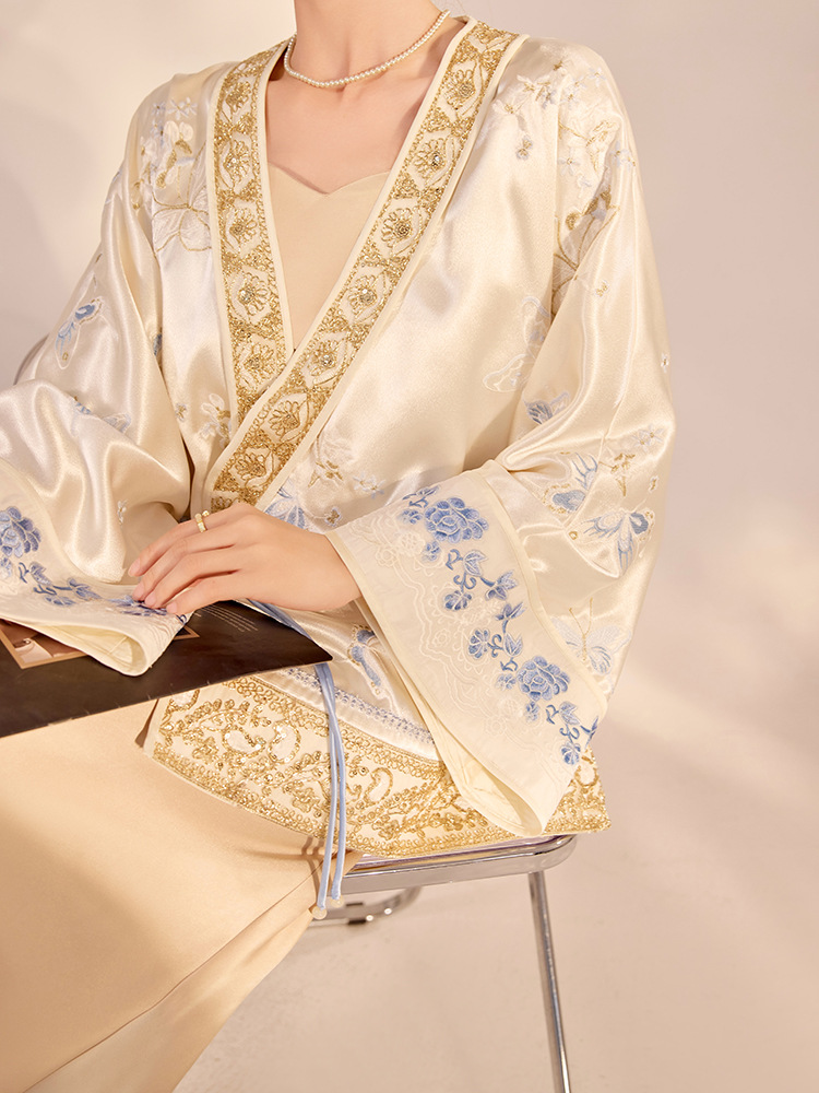 Giacca Larga di Lusso con Rica - Embroidery A recensione e prezzo