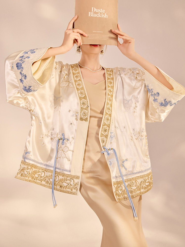 Giacca Larga di Lusso con Rica - Embroidery A recensione e prezzo