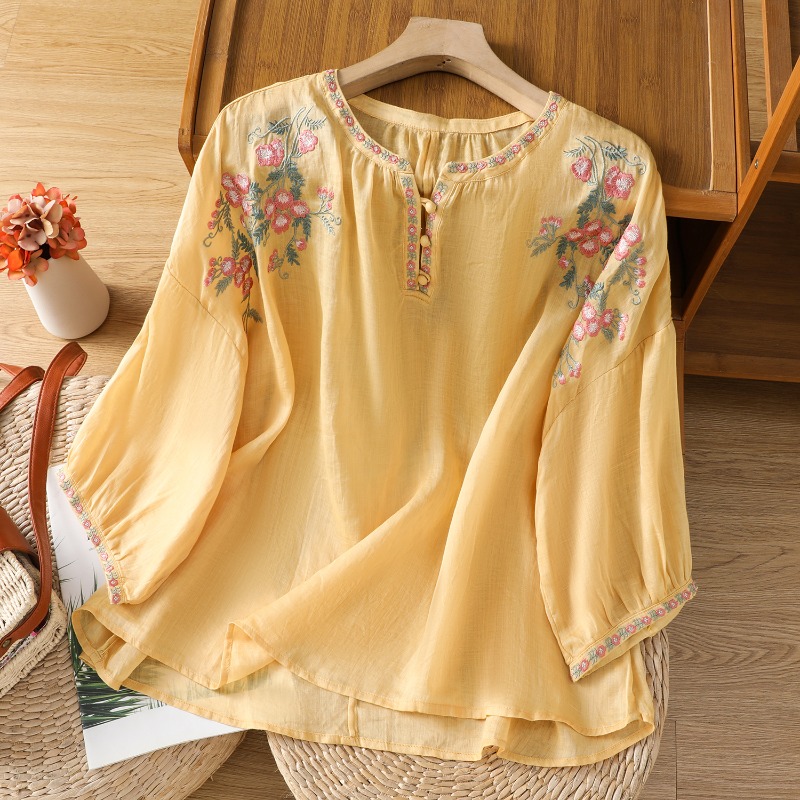 Abbigliamento da donna in stil - Embroidery On Shirt recensione e prezzo