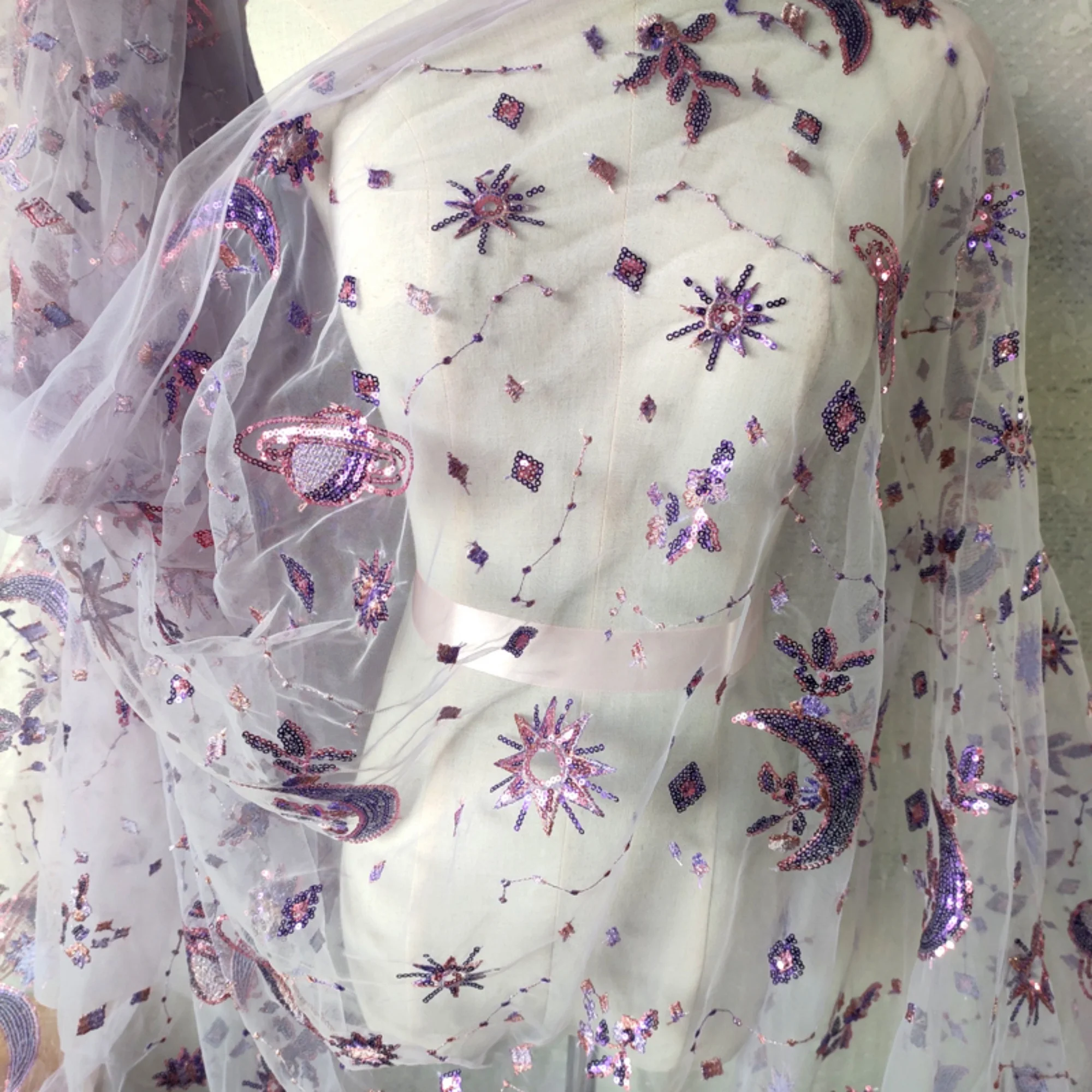 0,5 metri di larghezza viola 5 - Embroidery Net Fabric recensione e prezzo