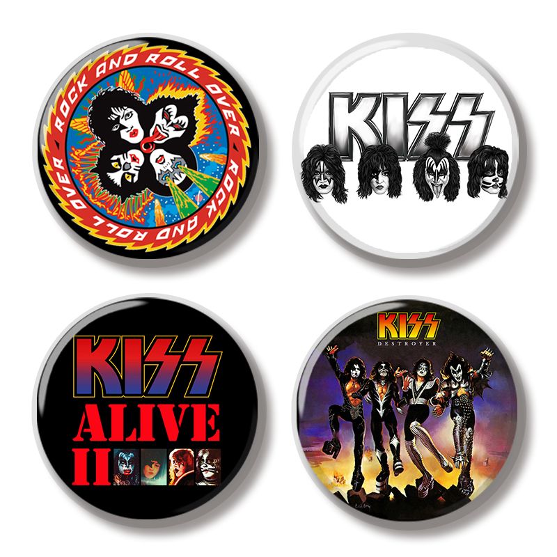 44MM Rock Band Kiss Album CD P - Embroidery Kiss recensione e prezzo