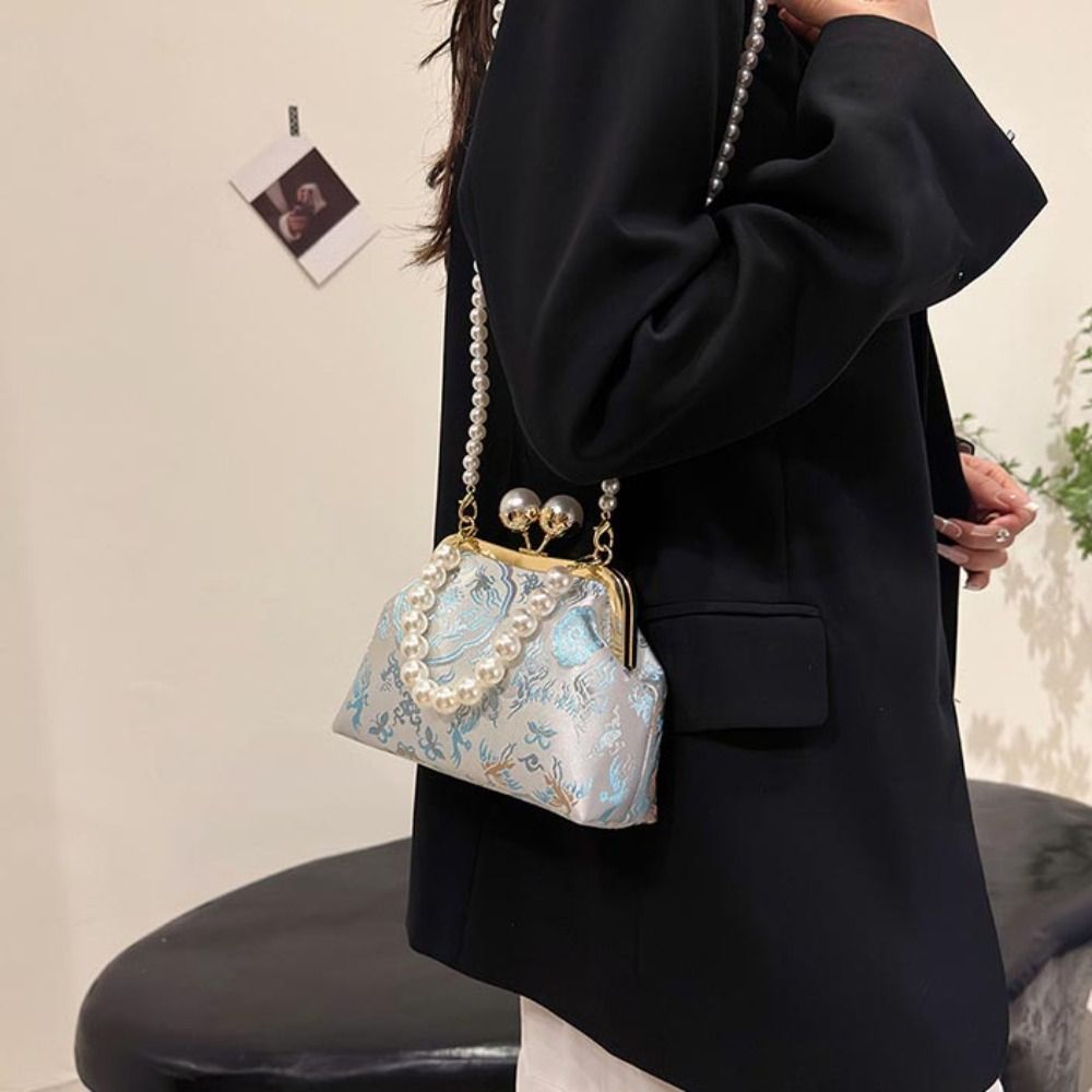 Borsa a mano in stile cinese c - Embroidery Kiss recensione e prezzo