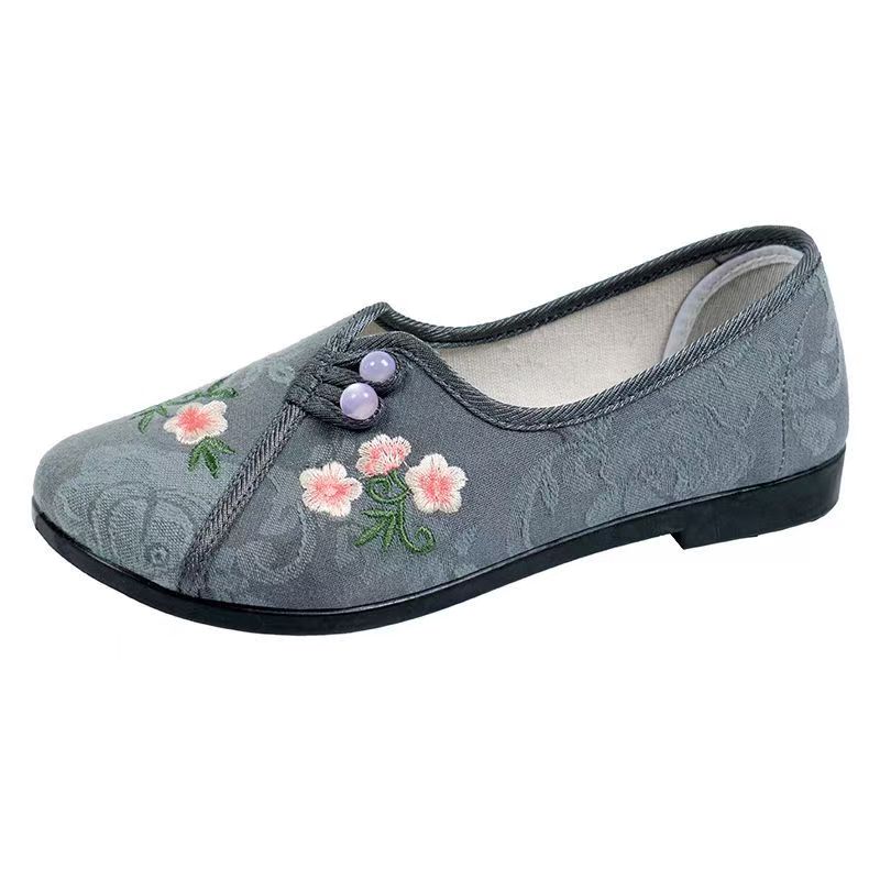 Scarpe da donna in stile cines - Embroidery Shoes recensione e prezzo