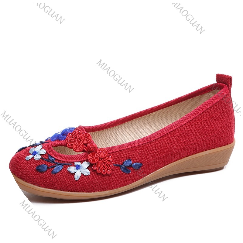 Scarpe con Zeppa Ricamate da D - Embroidery Shoes recensione e prezzo
