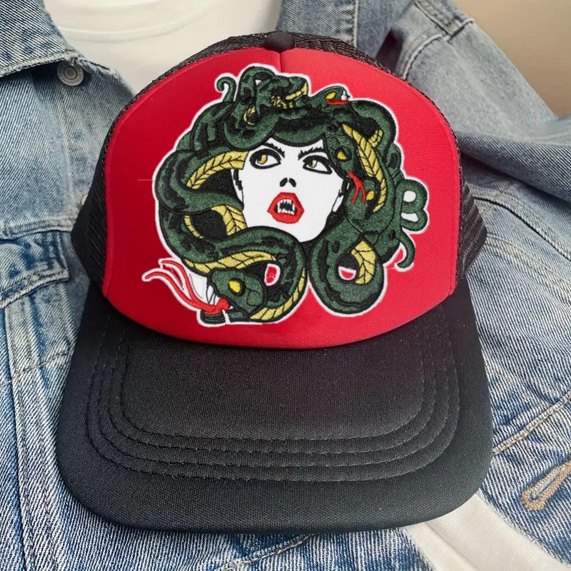 1PC Serpente e Ragazza Del Fum - Embroidery Hat Machine recensione e prezzo
