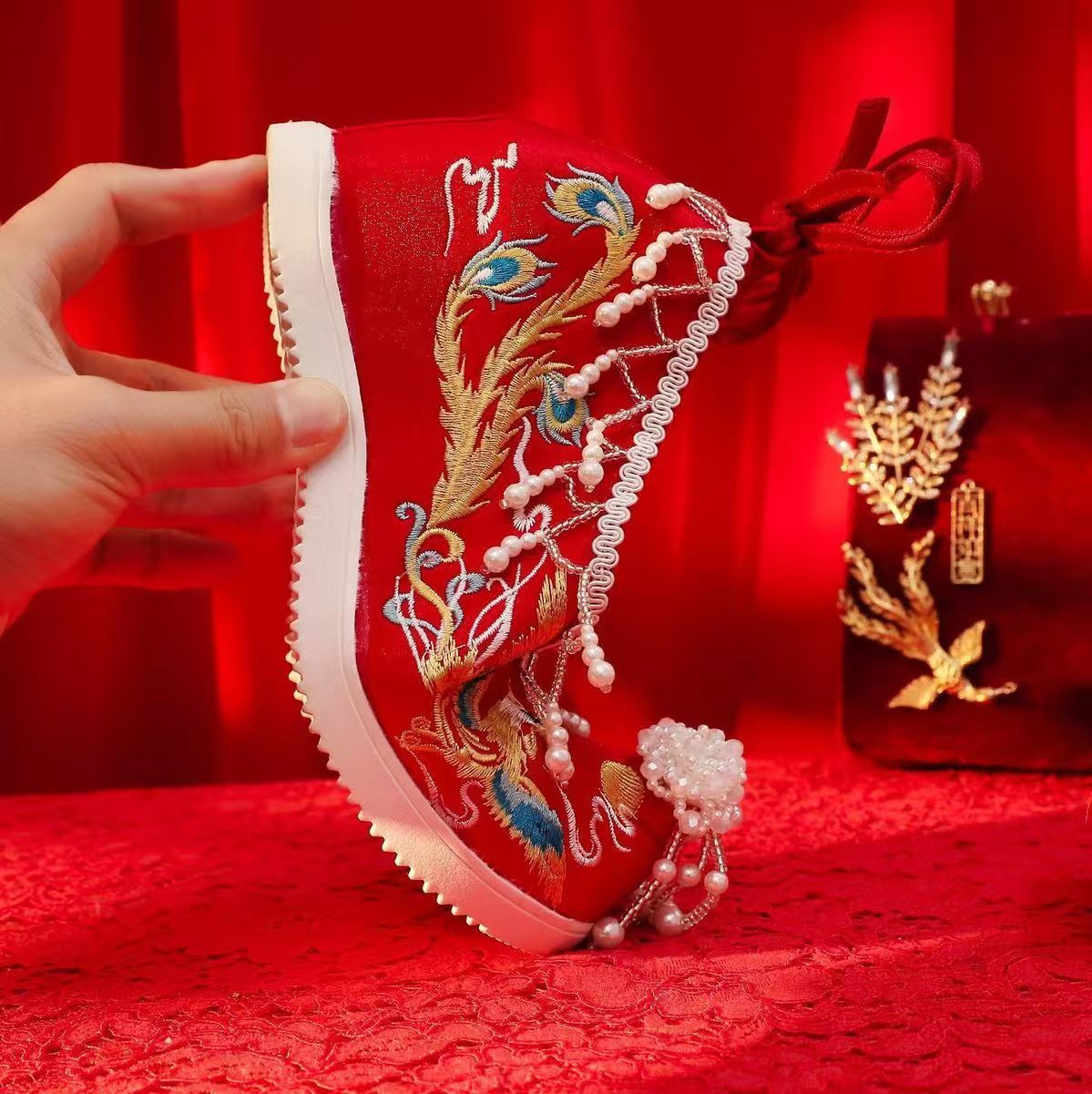Scarpe da sposa nuove ricamate - Embroidery Shoes recensione e prezzo