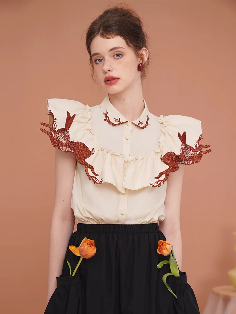 Camicia ricamata coniglio per  - Embroidery Rabbit recensione e prezzo