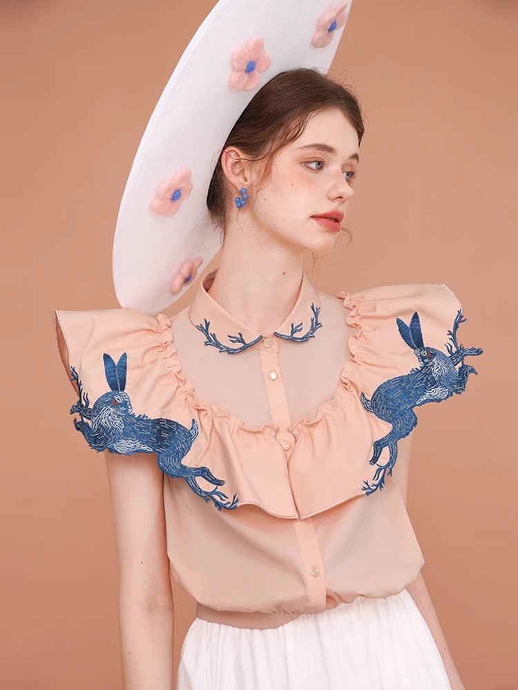 Camicia ricamata coniglio per  - Embroidery Rabbit recensione e prezzo
